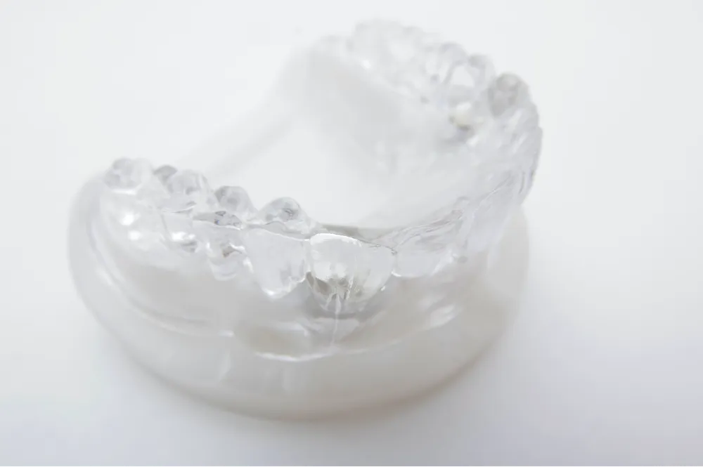 マウスピース矯正